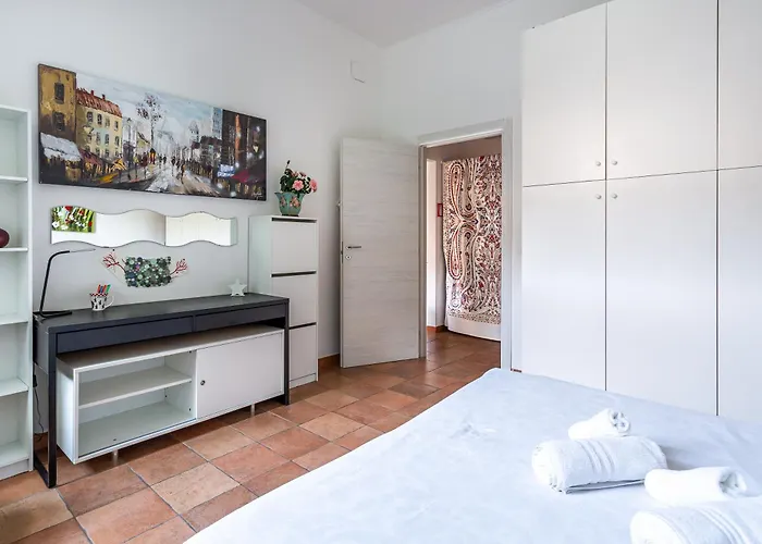 Апартаменты Iflat Peaceful Retreat In Monti S Old Print Shop *
